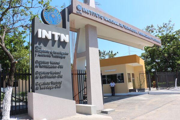 INTN otorgó contratos millonarios a empresa ligada a la "mafia de los pagarés"