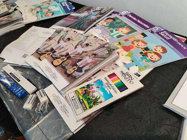 MEC está “mejor preparado” para entrega de kits escolares en 2026, según ministro - Nacionales - ABC Color