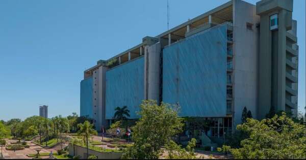 La Nación / En octubre, créditos crecieron 16 % y depósitos 13 %