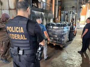 Policía Federal ya incineró más de 120 toneladas de drogas en la Triple Frontera - ABC en el Este - ABC Color