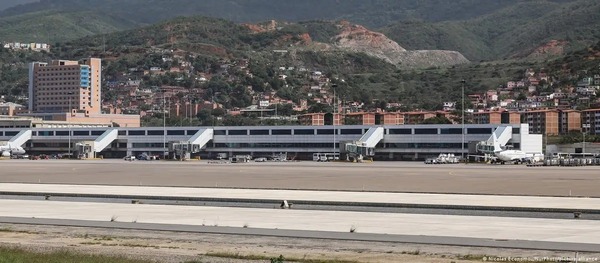 Nuevas aerolíneas deciden suspender sus conexiones en Caracas