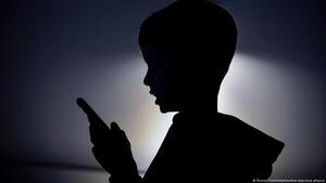 ¿A qué edad dar el primer "smartphone"? Nuevo estudio alerta