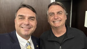 Bolsonaro designa a su hijo Flávio para disputar las elecciones de 2026 en Brasil
