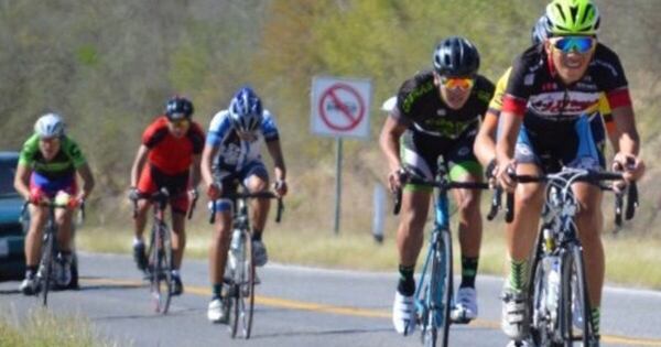 La Nación / Caacupé: comenzaron a regir restricciones para vehículos pesados y bicicletas por la ruta PY02