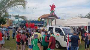 Una multitud de feligreses despide a la Virgen Peregrina rumbo a Caacupé - Nacionales - ABC Color
