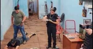 La Nación / Hallan 1.200 dosis de cocaína en el Abasto