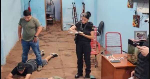 La Nación / Hallan 1.200 dosis de cocaína en el Abasto