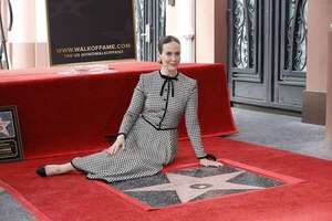 Sarah Paulson recibió su estrella en el Paseo de la Fama de Hollywood - Gente - ABC Color