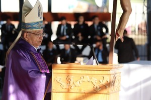 Monseñor llama a construir una economía más humana y solidaria | Unicanal