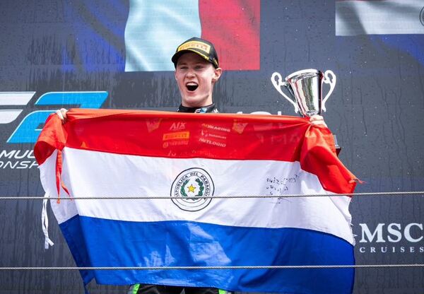 Joshua Duerksen sigue sumando podios