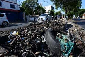 Insalubres basurales colman los barrios de Asunción este fin de semana largo - Nacionales - ABC Color