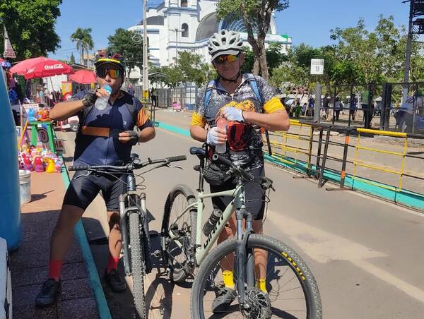 Acompañan a peregrinantes con un amplio operativo de hidratación | Unicanal