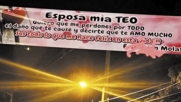 Pilló a su marido con otra y él le puso un pasacalles