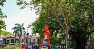 La Nación / Vecinos del barrio Mburicaó bailarán el vals por la reapertura de la Plaza Naciones Unidas