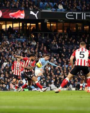 Manchester City golea al Sunderland de Omar Alderte y se acerca a la cima - Fútbol de la Premier League - ABC Color