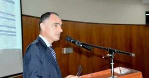 La Nación / Programa radial de psicología llega a más de cien emisiones