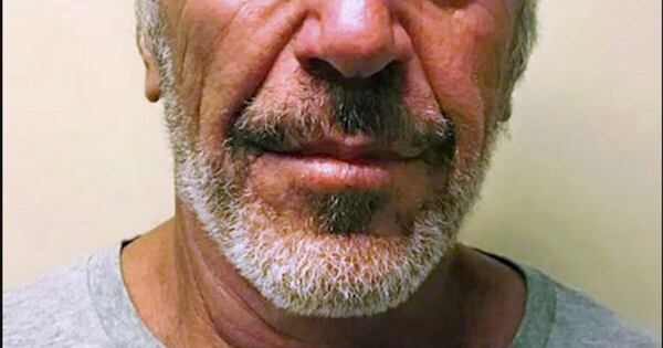 La Nación / Juez ordena publicar archivos del caso Epstein