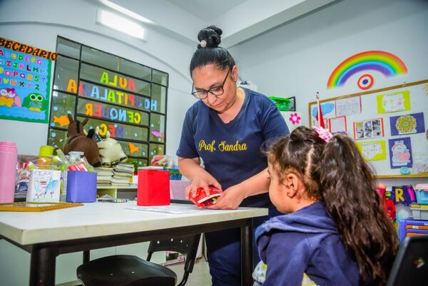 45 Días en Terapia: Niña Superó Quemaduras y Año Escolar