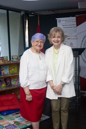 Exploraron Vida Emocional de Cervantes y Su Legado