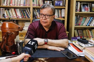 Duarte Frutos Insta a Peña a Renovar Equipo de Gobierno