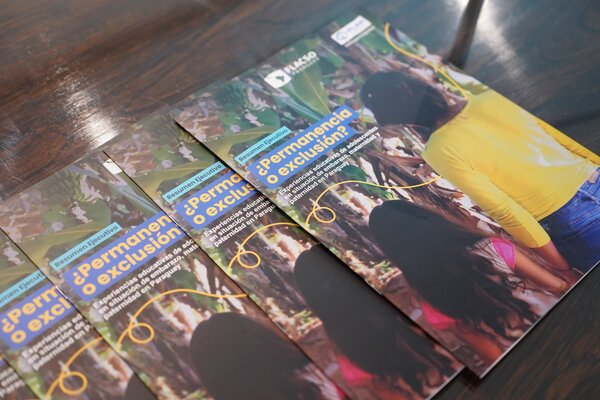 Violencia, estigma y abandono escolar: el triángulo que empuja a las adolescentes fuera de la escuela