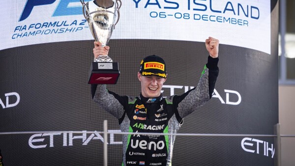 Joshua Duerksen gana la última carrera del año en la F2