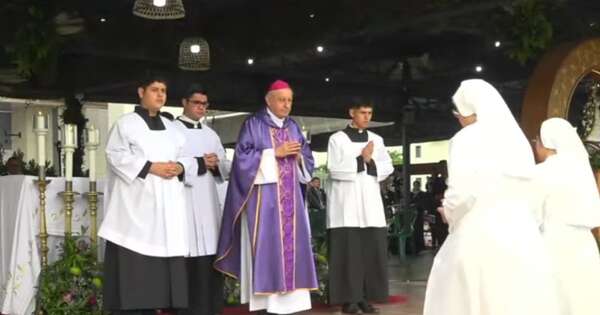 La Nación / Caacupé: “La madre de Dios nos enseña a priorizar el bien”, reflexiona presbítero César Villagra