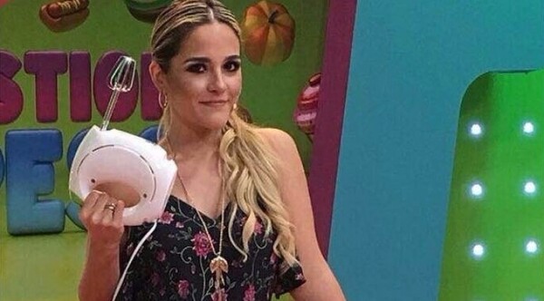 Diario HOY | "Karina no para de comer empanada”