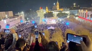 Belén enciende su Navidad con la esperanza de la paz en Gaza
