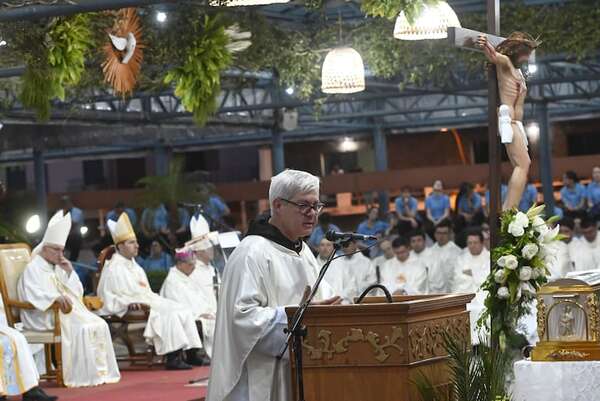 Fuerte mensaje de la Conferpar durante la misa de la víspera de la Virgen - Nacionales - ABC Color