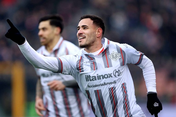  Goles y Títulos: Así fue el Fin de Semana de los Paraguayos