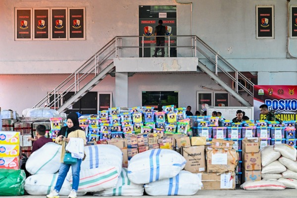  Indonesia: 921 Muertos por Inundaciones. El Papa Pide Ayuda