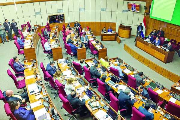  Senado Tratará Ascenso de 34 Policías el 17 de Diciembre