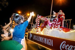 Encarnación brilló bajo la magia de la Caravana Navideña de Coca-Cola