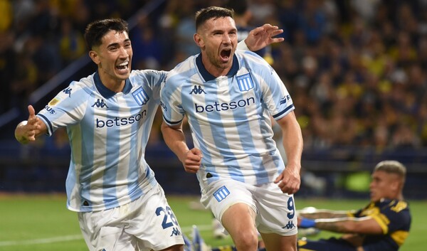 Racing eliminó a Boca Juniors en La Bombonera y es finalista en el Torneo Clausura de Argentina