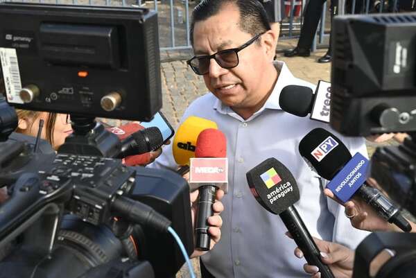 Reacción del ministro Tadeo Rojas a crítica sobre corrupción en Caacupé  - Nacionales - ABC Color