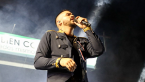 Serenata a la Virgen de Caacupé reunió a varios artistas y miles de peregrinos