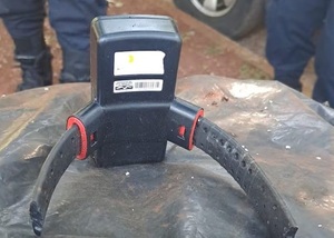 Hallan tobillera electrónica destruida en CDE: era de un ciudadano brasileño procesado por homicidio