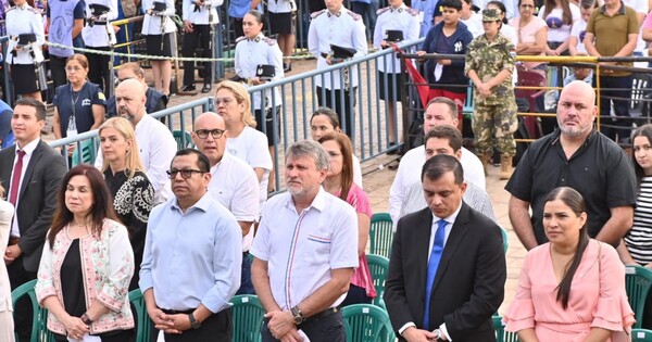 Con poca participación del Gobierno, Valenzuela cargó contra la corrupción desde Caacupé