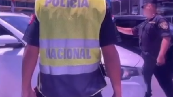 Afectado por choque denuncia que conductora utiliza influencias para eludir responsabilidad