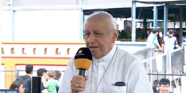 Monseñor Ricardo Valenzuela regresa tras tratamiento médico: "Estoy fuerte, con fe y esperanza"