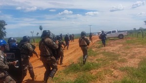 Acusan al «dirigente» Elvio Benítez de buscar un mártir adrede con invasión de estancia en San Pedro