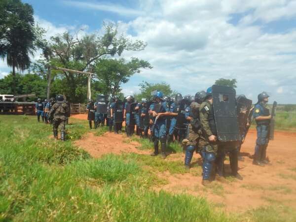 AUDIO. Estancia Lusipar: Policías heridos continúan en estado crítico - Periodísticamente - ABC Color