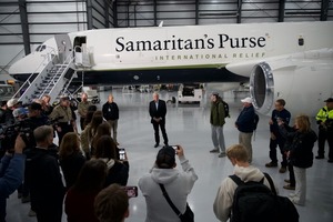 El DC-8 de “Samaritan’s Purse” vuela por última vez en misión de esperanza a Jamaica