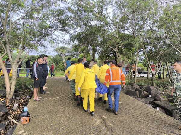 Hallan cuerpo de joven ahogado en el Paraná - La Tribuna