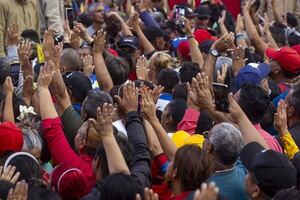 ONG y partidos políticos venezolanos denuncian “traslados arbitrarios” de presos políticos - Mundo - ABC Color