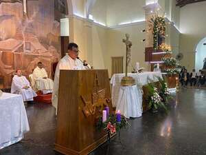 Falta de salud digna y politiquería empañan las maravillas del Señor, dijo sacerdote en Concepción   - Nacionales - ABC Color