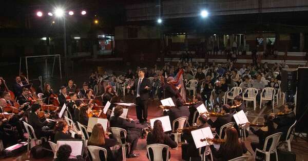 La Nación / El ciclo “Sinfonía divertida” cierra el año en barrio Obrero