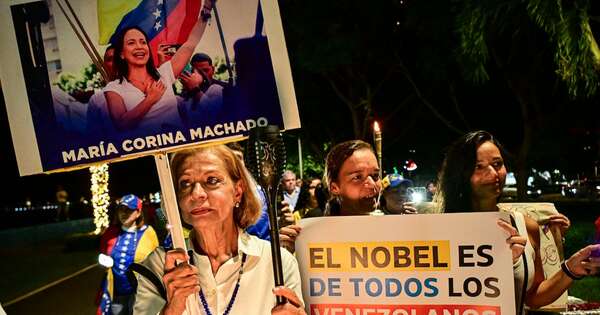 La Nación / Milei y Mulino viajan a Noruega para la entrega del Nobel a Machado