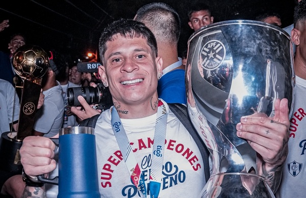 Iturbe sueña con defender a la Albirroja en el Mundial 2026: "Podría ser un Pipino Cuevas"